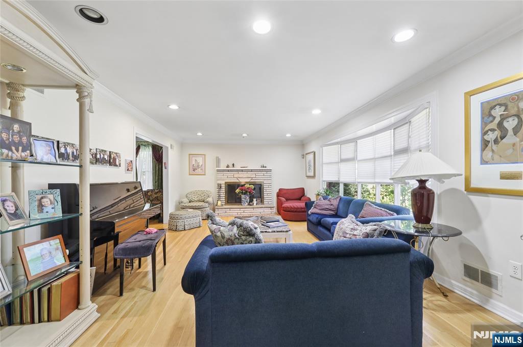 Residential in Teaneck 3