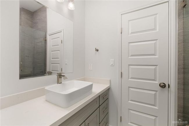 Bathroom with vanity | Image 15