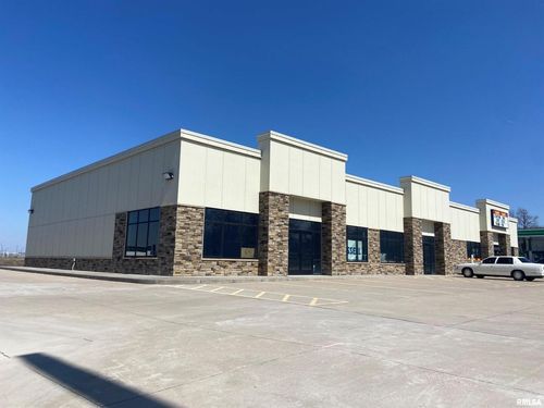 243 12th Ave, East Moline, IL, 61244-1252 | Card Image