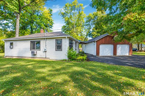 4 Stremlau Ave, Plainville, CT, 06062-2947 | Card Image