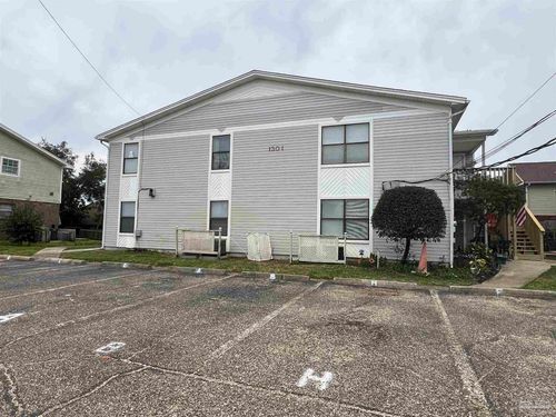 h-1301 Redwood Ln, Gulf Breeze, FL, 32563-3283 | Card Image