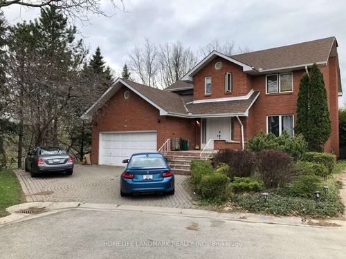 45 W Park Ave, Hamilton, ON, L8S3M4 | Card Image