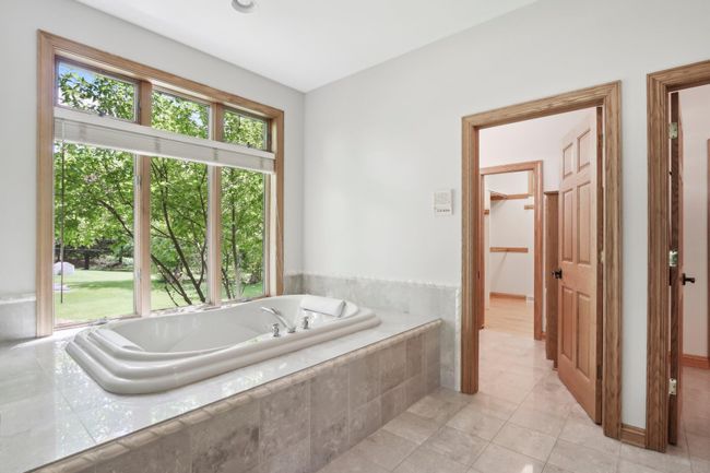 3134961 Chapel Ridge Rd, House other with 3 bedrooms, 2 bathrooms and null parking in Hartland WI | Image 18