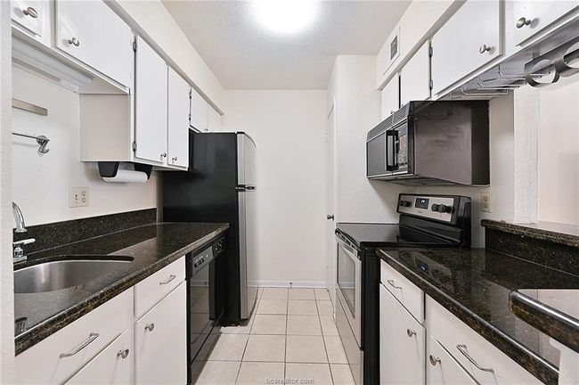 APT-155 - 904 University Oaks Blvd, Condo with 2 bedrooms, 2 bathrooms and null parking in College Station TX | Image 5