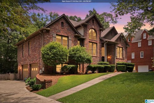 1820 Napier Dr, HOOVER, AL, 35226-2625 | Card Image