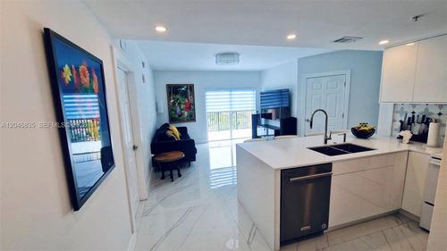 ph-05-3410 Coral Way, Miami, FL, 33145-3079 | Card Image