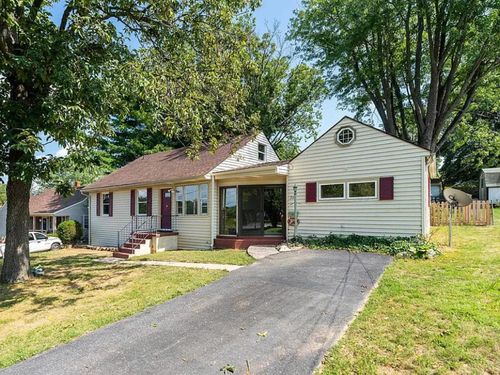 205 Devon Rd, STAUNTON, VA, 24401-2657 | Card Image