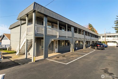 1016 Ne 86th St, Vancouver, WA, 98665-8936 | Card Image