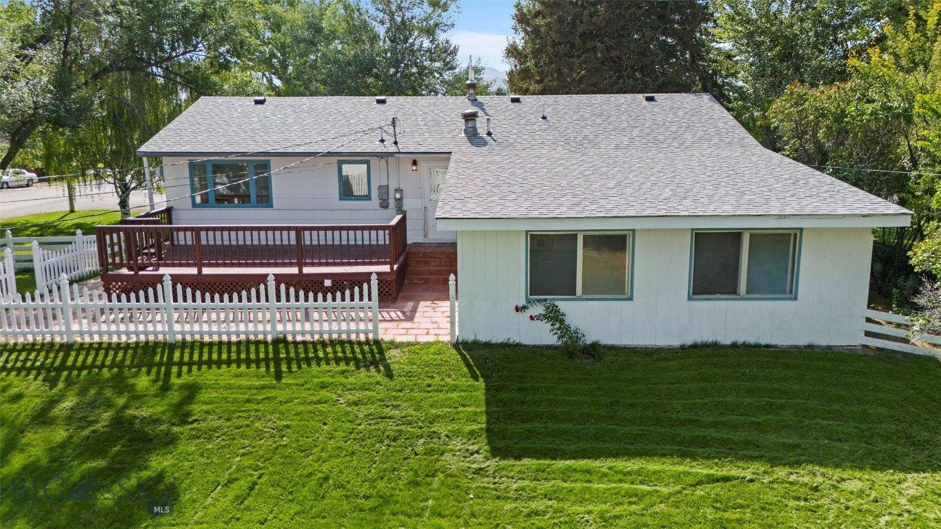 Residential in Townsend 4