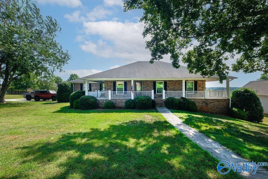 Mykeys Way, Huntsville, AL 35811