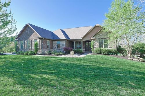 7430 Deep Woods Ct, Springboro, OH, 45066-8554 | Card Image