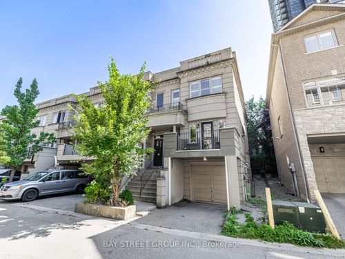 35 William Poole Way, North York, ON, M2N7A6 | Card Image