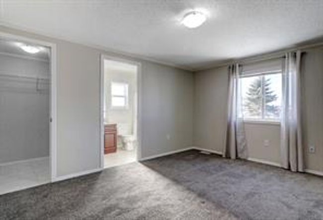 8865 89 Ave, House detached with 3 bedrooms, 2 bathrooms and 2 parking in Grande Prairie AB | Image 10