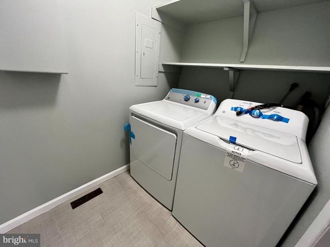 33 Georgetown Rd, Townhouse with 2 bedrooms, 2 bathrooms and null parking in LINDENWOLD NJ | Image 19