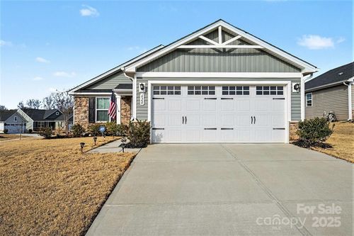 620 Grandiflora Ave, Lancaster, SC, 29720-4740 | Card Image