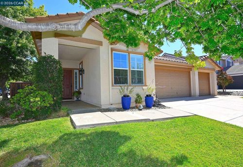 1725 Hazeltine Way, Fairfield, CA, 94533-7796 | Card Image