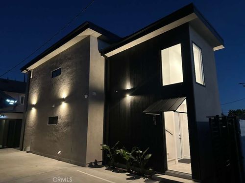 a-10017 Mason Ave, Chatsworth, CA, 91311-4527 | Card Image