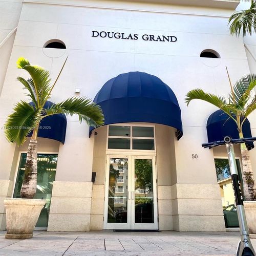 apt-711-50 Menores Ave, Coral Gables, FL, 33134-4083 | Card Image