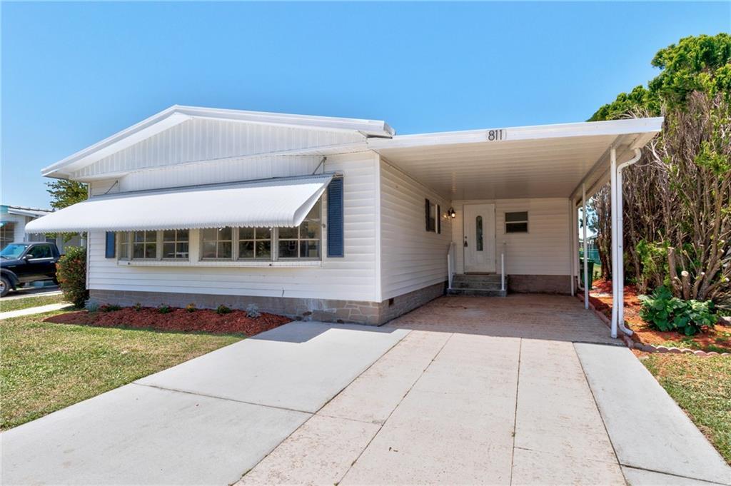 Wren Cir, Sebastian, FL 32976 #1