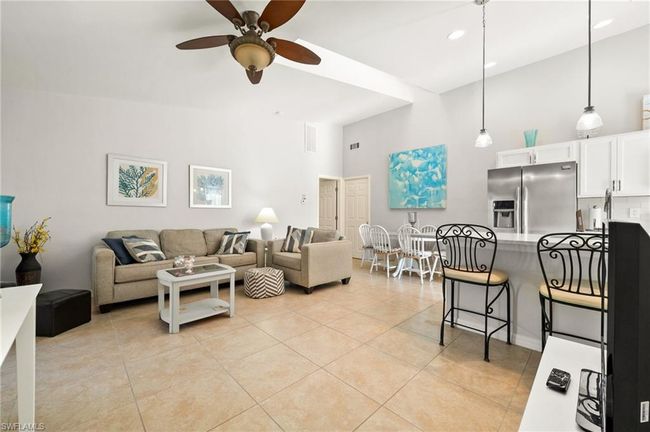 APT-31 - 1413 Sw 51 St Ln, Condo with 2 bedrooms, 2 bathrooms and null parking in CAPE CORAL FL | Image 5