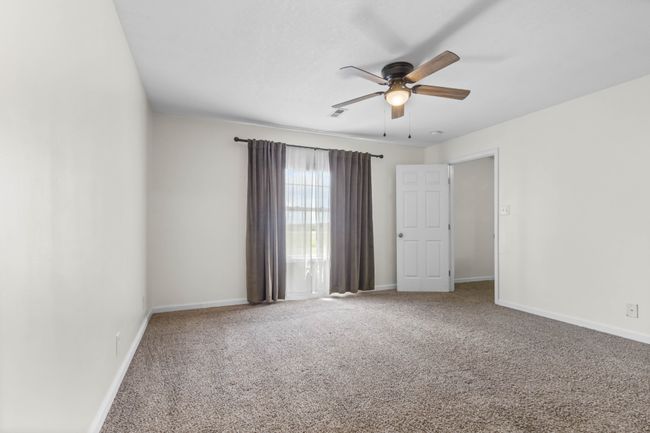 134 N Cavalcade Cir, House other with 3 bedrooms, 3 bathrooms and 6 parking in Oak Grove KY | Image 20