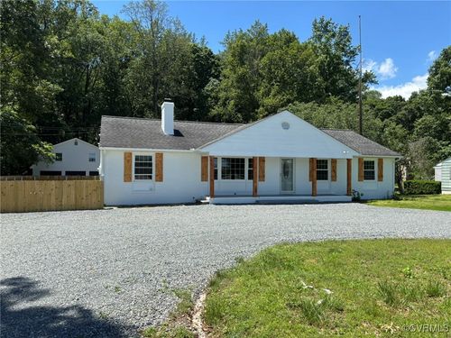 23766 Kings Hwy, Warsaw, VA, 22572-4404 | Card Image