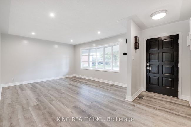 1761 Daleview Cres, House other with 4 bedrooms, 2 bathrooms and 8 parking in Cambridge ON | Image 6