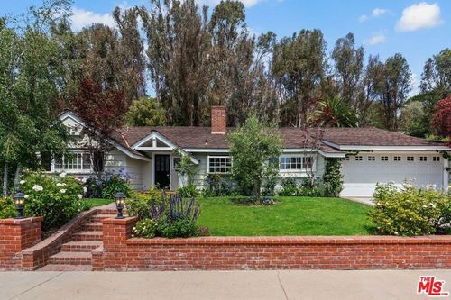 1401 Jonesboro Dr, LOS ANGELES, CA, 90049-3626 | Card Image