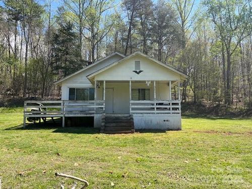 1600 Whiteside Rd, Mill Spring, NC, 28756-5749 | Card Image