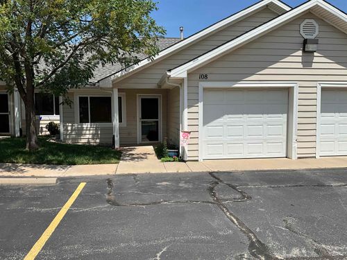 unit-108-8900 W University St, Wichita, KS, 67209-1569 | Card Image