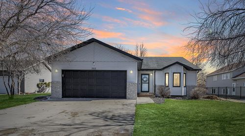 3912 7th St S, Moorhead, MN, 56560-5642 | Card Image