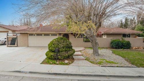 42815 16th Place West, Lancaster, CA, 93534 | Card Image
