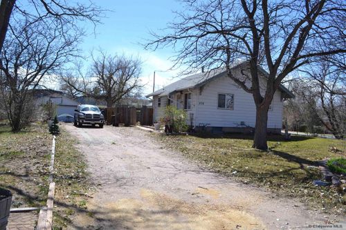 579 W 7th St, Cheyenne, WY, 82007-1268 | Card Image