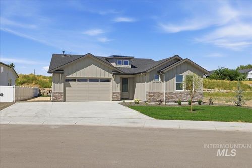 446 W Millstone St, Middleton, ID, 83644-1228 | Card Image