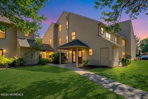 402 Daisy Ct, Jackson, NJ, 08527-2585 | Card Image