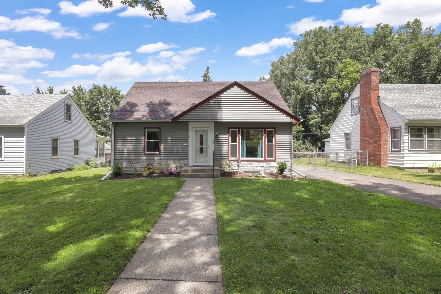 Wyoming St, Saint Paul, MN 55107