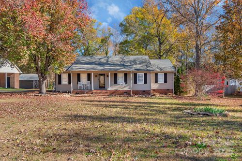 1545 Danlee Dr, Lancaster, SC, 29720-3039 | Card Image