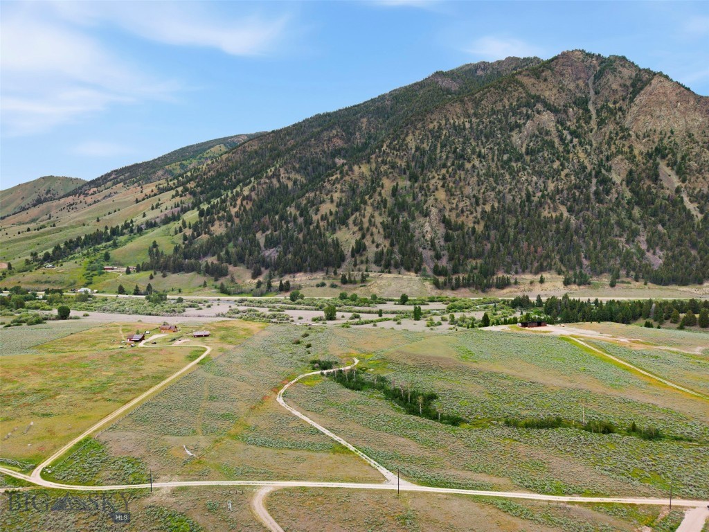 Land in Cameron 4