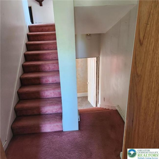 2357 Spring St, House other with 6 bedrooms, 2 bathrooms and null parking in Coplay PA | Image 13