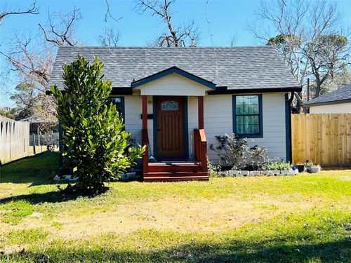 309 Aycock St, Clute, TX, 77531-4604 | Card Image