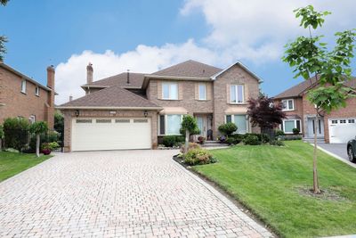 4184 Tall Pine Crt, House other with 4 bedrooms, 4 bathrooms and 6 parking in Mississauga ON | Image 1