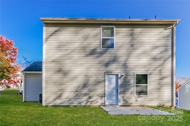 3948 Shasta Cir, House other with 3 bedrooms, 3 bathrooms and null parking in Clover SC | Image 13