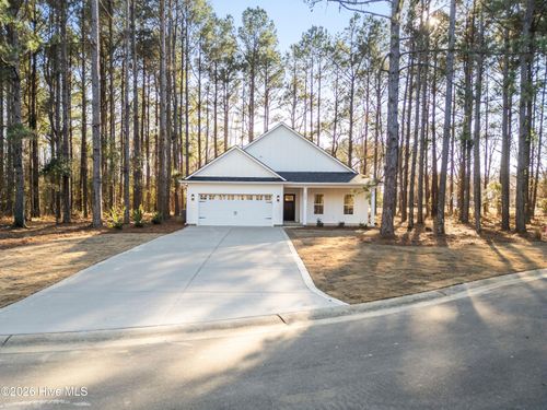 125 Scots Pine Cir, Wallace, NC, 28466-2560 | Card Image