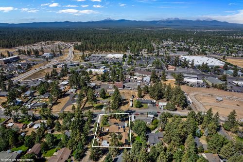 61170 Parrell Rd, Bend, OR, 97702-2686 | Card Image