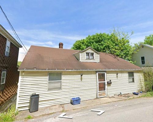 306 Quarry Ave, Dubois, PA, 15801-1749 | Card Image