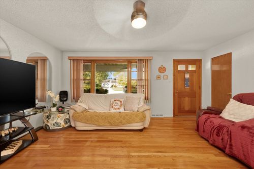 5023 81st St, Burbank, IL, 60459-2107 | Card Image