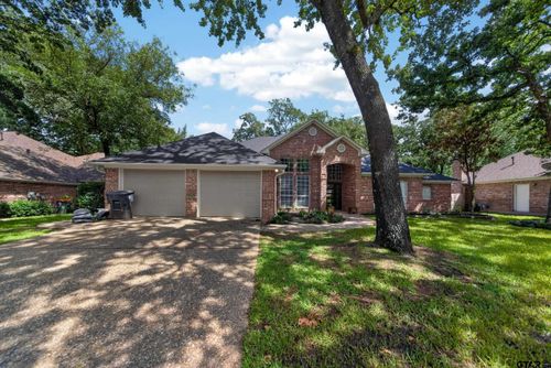 3409 Pebblebrook Dr, Tyler, TX, 75707-1735 | Card Image