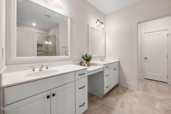 Primary Bath1 | Image 24