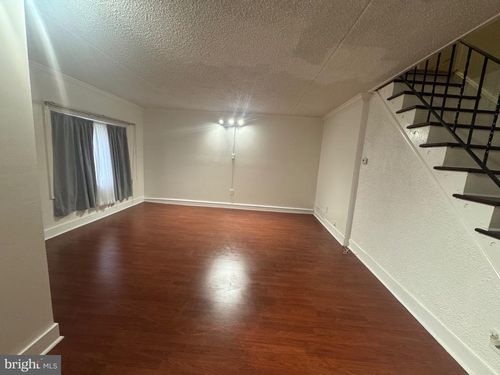 apt-e-423 E Haines St, PHILADELPHIA, PA, 19144-5714 | Card Image