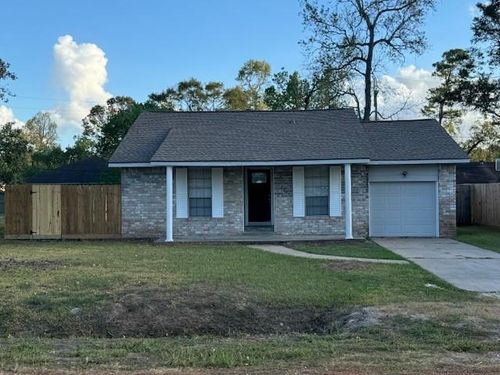 526 Broad Ripple Dr, Huffman, TX, 77336-2803 | Card Image